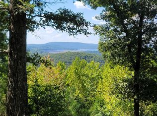 200 Blue Moon Rd #13, Eureka Springs, AR 72632