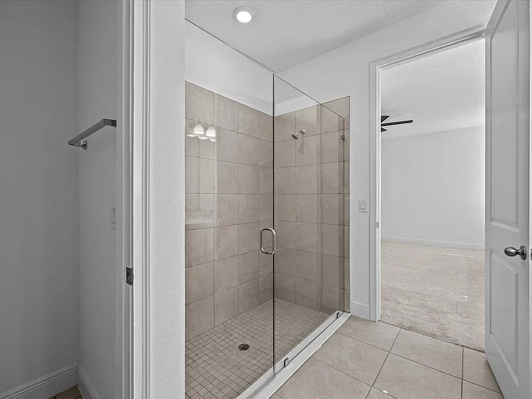 6782 Arnoldson St — Photo 15
