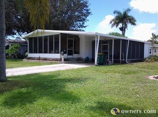 161 Sugarloaf Ln, Naples, FL 34114