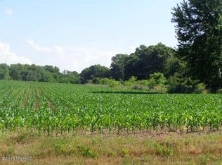 9307 Chapel Rd, Niles, MI 49120