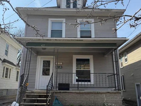 427 N Butler Blvd, Lansing, MI 48915