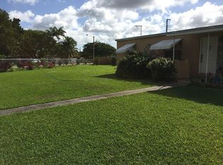 9960 SW 52nd Ter, Miami, FL 33165