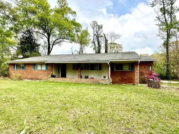 820 Nw Ave, McComb, MS 39648