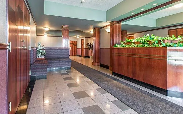 405 Erb Street West, Suite 305 — Photo 2