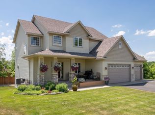 1909 Cattle Ct, Buffalo, MN 55313