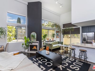 1825 S Beverly Glen Blvd APT 406, Los Angeles, CA, 90025