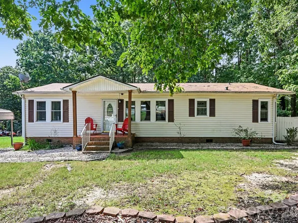 115 Red Fox Ct #58, Mount Holly, NC 28120