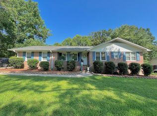 108 Manning Rd, Greenwood, SC 29649