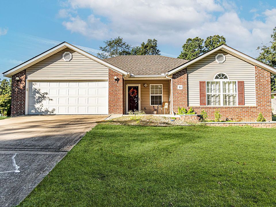 1st image of 91 Argyll Dr