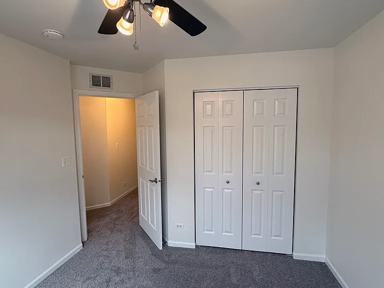 560 Lancaster Dr #560 — Photo 24