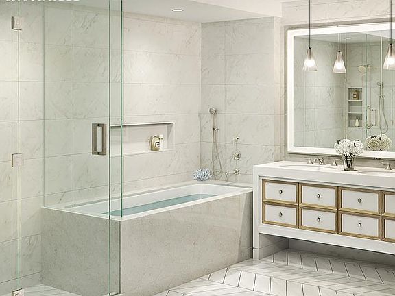 5th image of 212 Warren St APT 2B