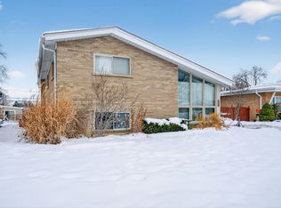 8516 W Normal Ave, Niles, IL 60714