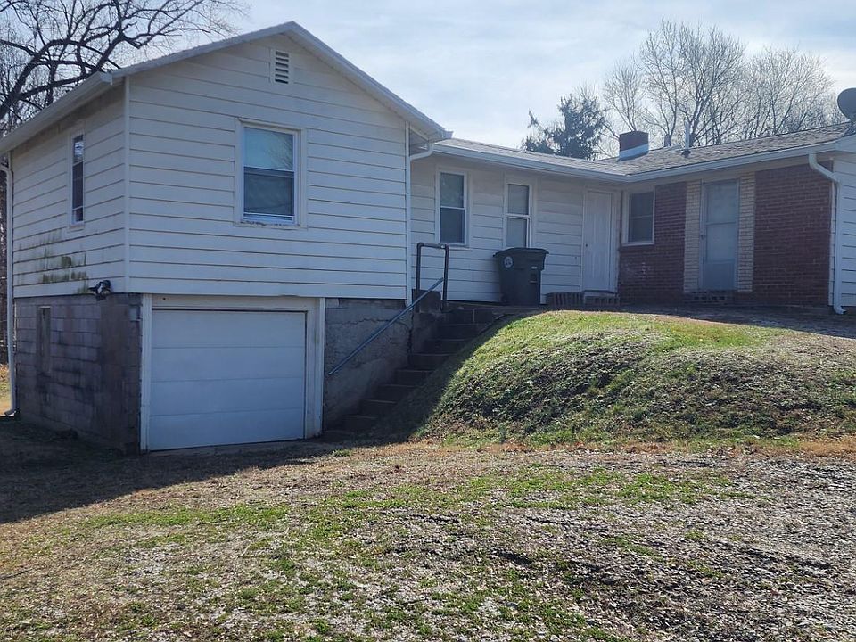 2nd image of 4519 Claremont Ave