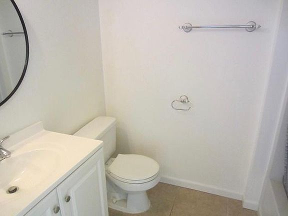 4th image of 7575 Charmant Dr #1007