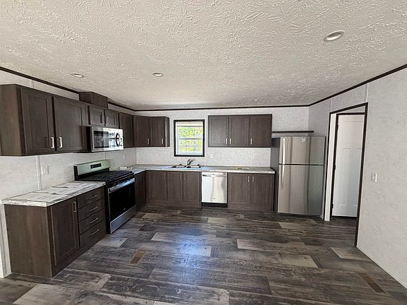 3rd image of 433 Poplar Rd Lot 9711