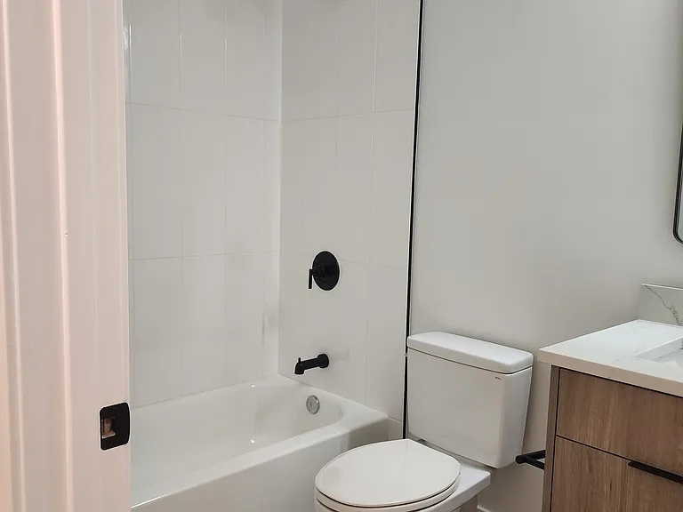 4625 S Michigan Ave #1 — Photo 3