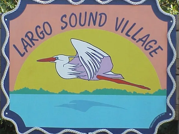 122 1st St, Key Largo, FL 33037