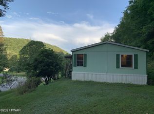 1392 Winterdale Rd, Starlight, PA 18461