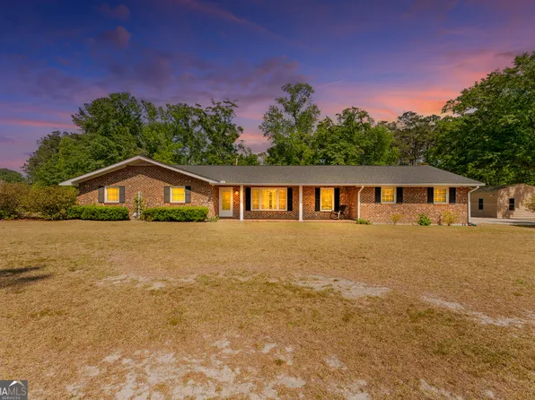 1530 Olive Branch Rd, Ellabell, GA 31308