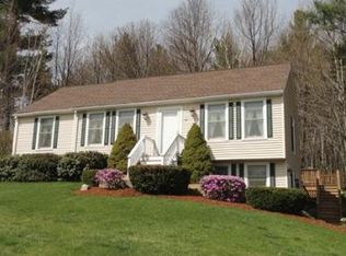 74 Stoneybrook Rd, Fitchburg, MA 01420