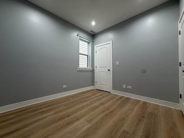2416 W Gladys Ave #1 — Photo 6