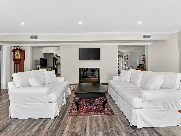 2842 SW 4th St — Photo 31