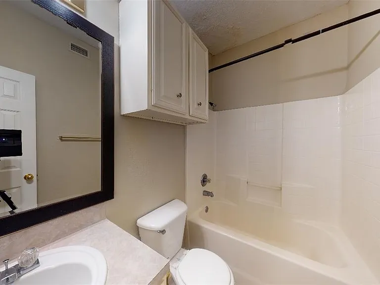 1623 Park Pl — Photo 9