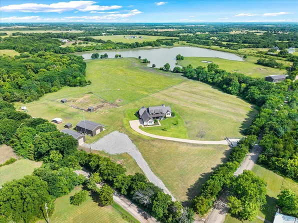 1284 A County Rd #4940, Leonard, TX 75452