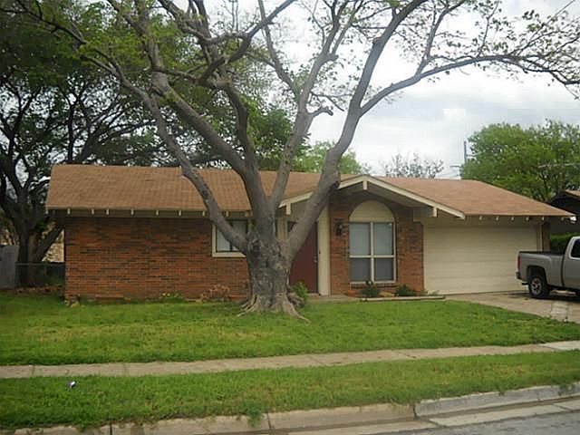 2nd image of 1207 Palisades Dr