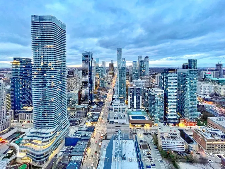 501 Yonge St #4103 — Photo 16