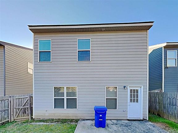 2nd image of 3144 Broadleaf Trl