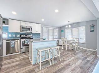 267 Cuarto Ln, Fort Myers Beach, FL 33931