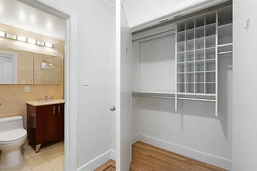 Rented by 165 E 66 Street Residential Owner LLC