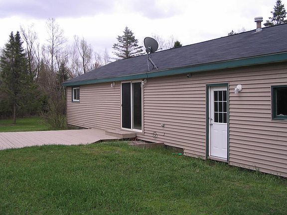 3rd image of 116 Evergreen Dr