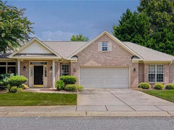 4300 Hanberry Dr, Greensboro, NC 27410