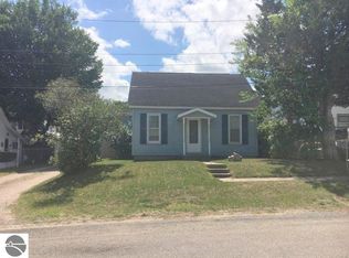 3038 E Sullivan St, Cedar, MI 49621