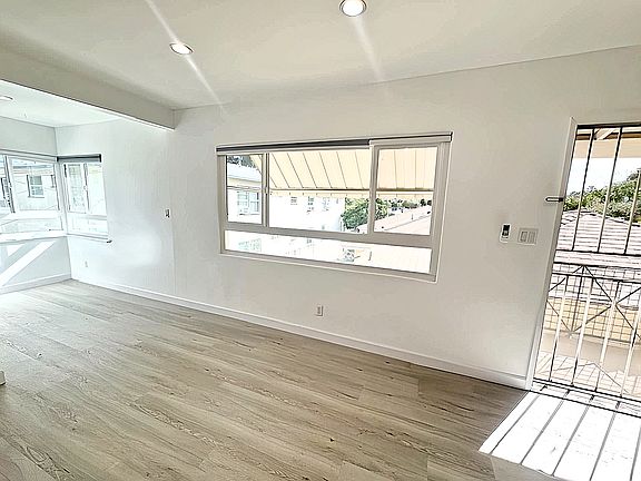 2nd image of 18139 Roscoe Blvd #5