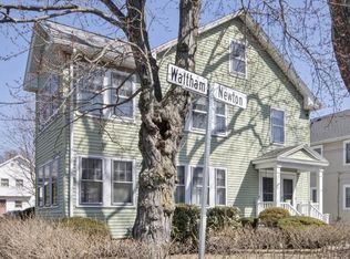 25 Cambria Rd #25, Waltham, MA 02453