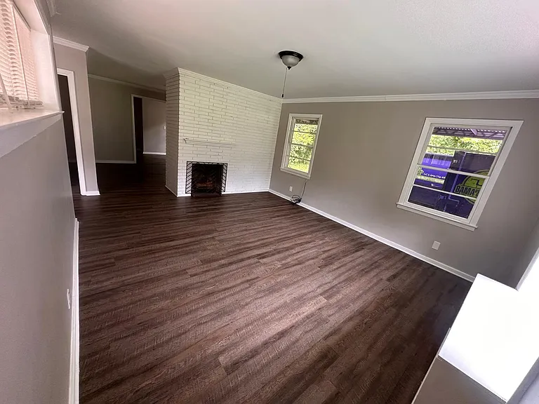 3614 Bridlewood Dr — Photo 4