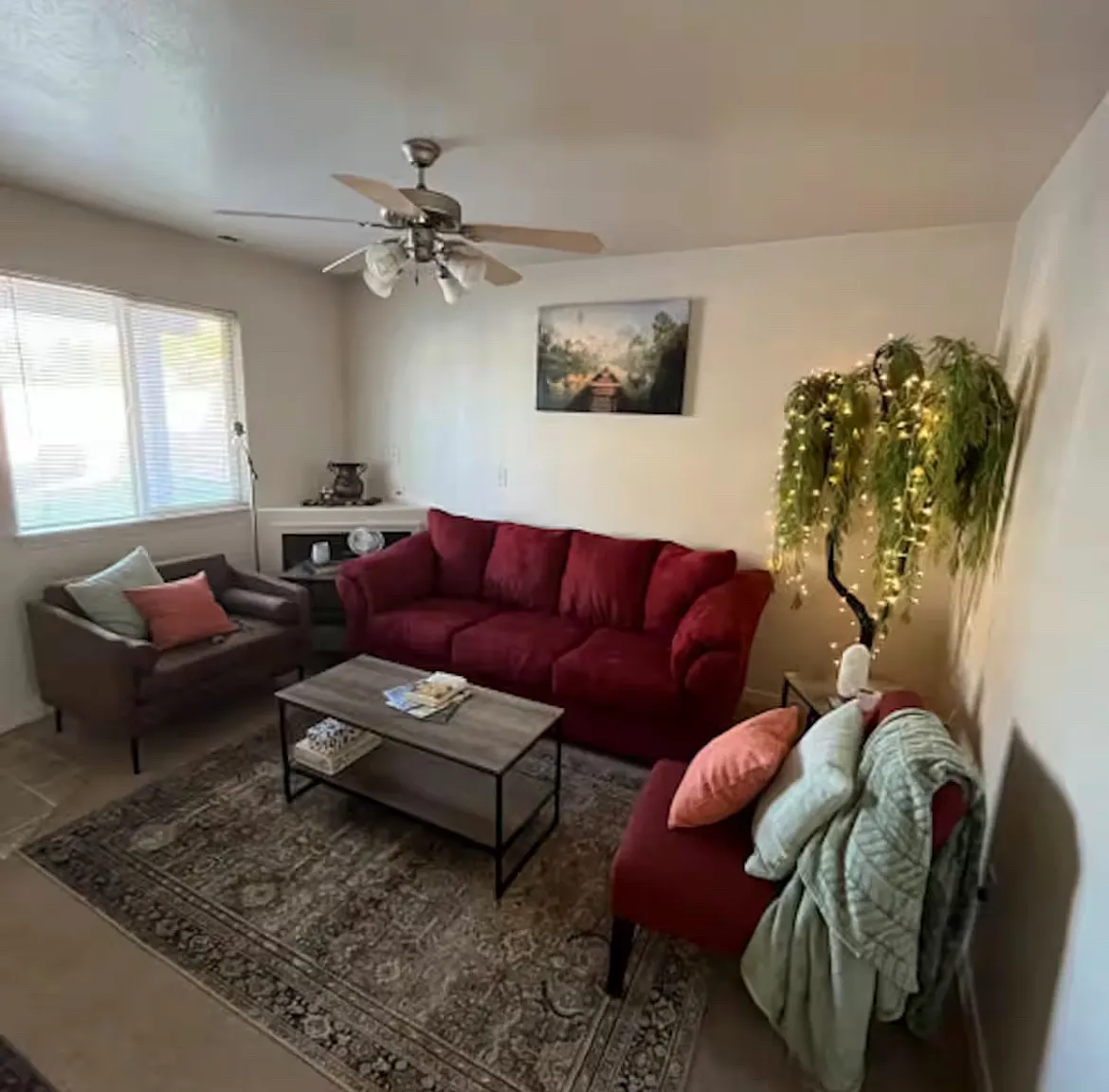 2 bed, 2.5 bath, 1192 sqft, $1,695 — Photo 1