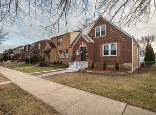 4055 W 57th St, Chicago, IL 60629