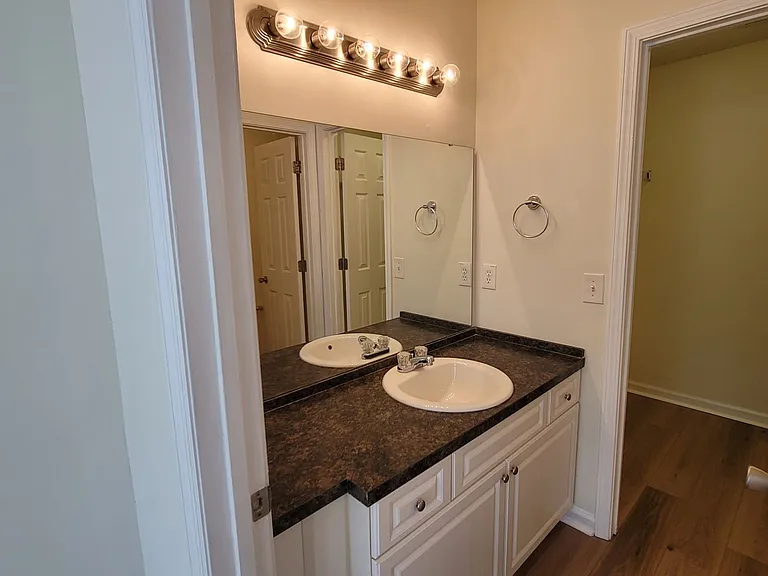Northeast Arcadia Lakes — Photo 21