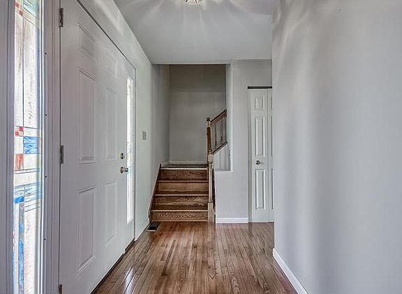 3rd image of 801 Vista Pointe Dr