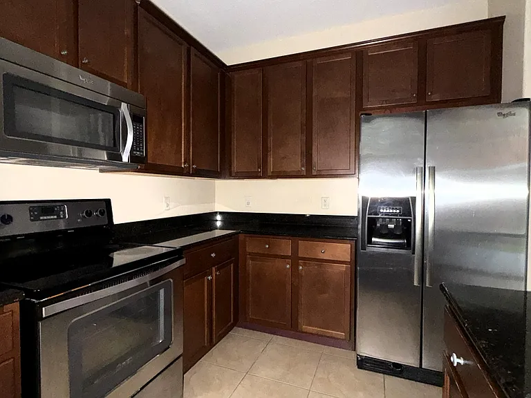 4910 Fiorazante Ave — Photo 7