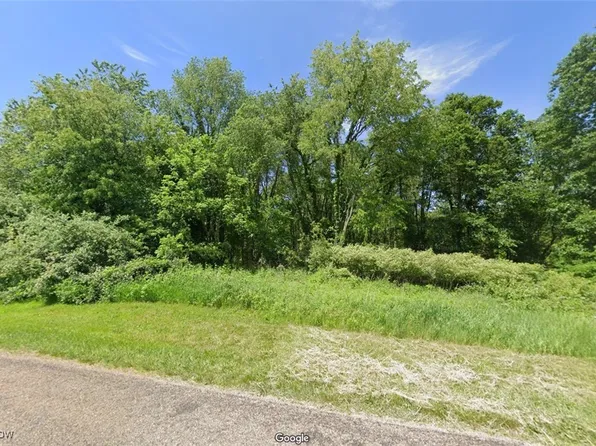 Patterson St NW, North Lawrence, OH 44666