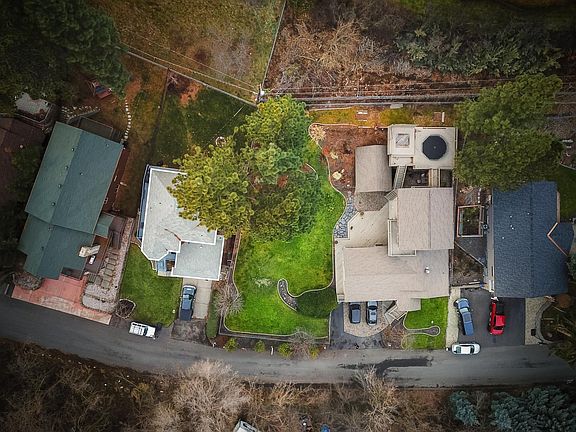 4th image of Nka E Gage St