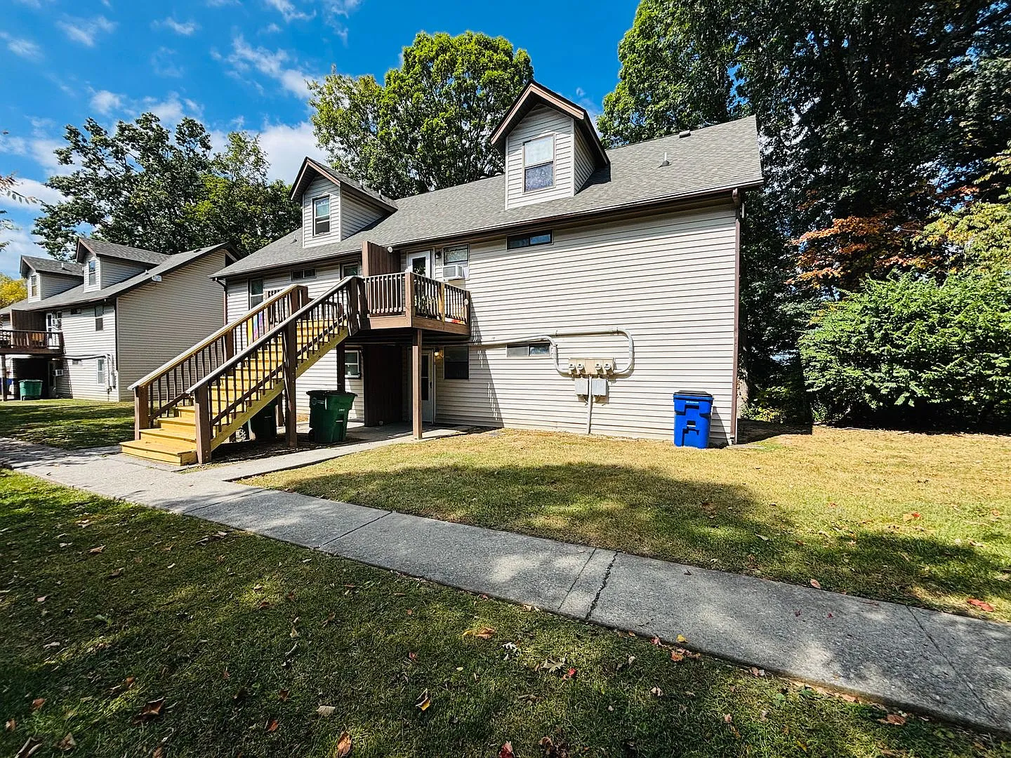 1183TH - 653 Village Lane - DM — Photo 2