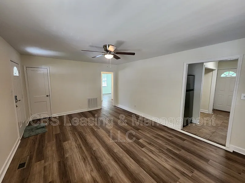 Building Photo - 4207 17th Ave