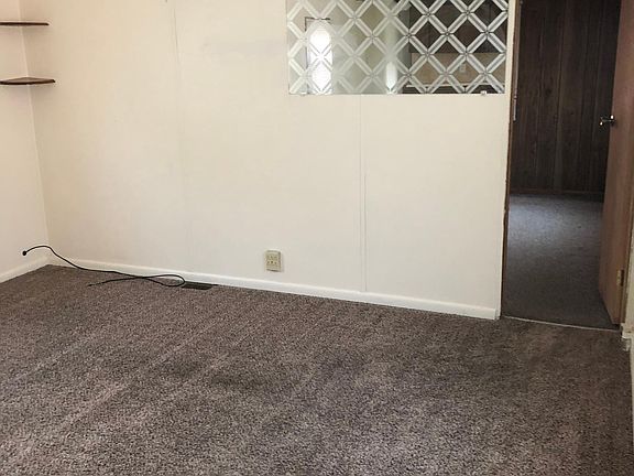 5th image of 111 Opal Dr
