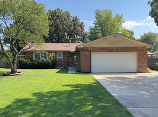 615 Cardinal Ln, Colwich, KS 67030
